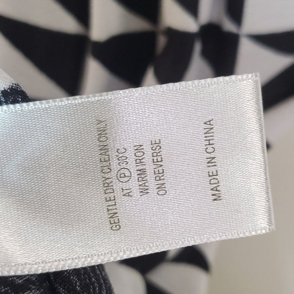 WITCHERY gold snake chain strap midi dress women's size 4 - 6 black white splits - Picture 11 of 12